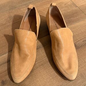 Lucky Brand cognac tan pointy toe slip on shoes loafers size 8M / 39